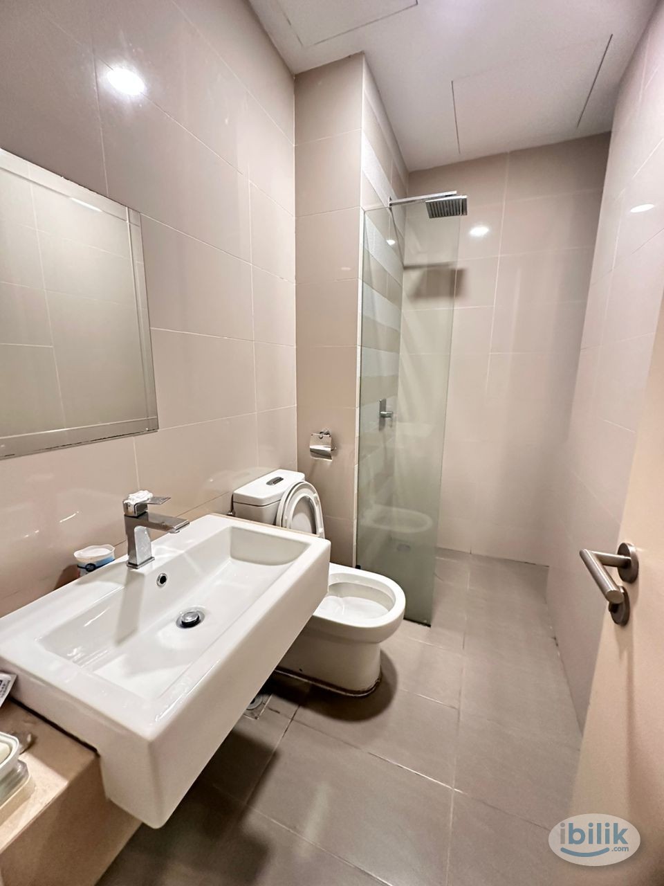 Single Room at South View, Bangsar South - Image 2