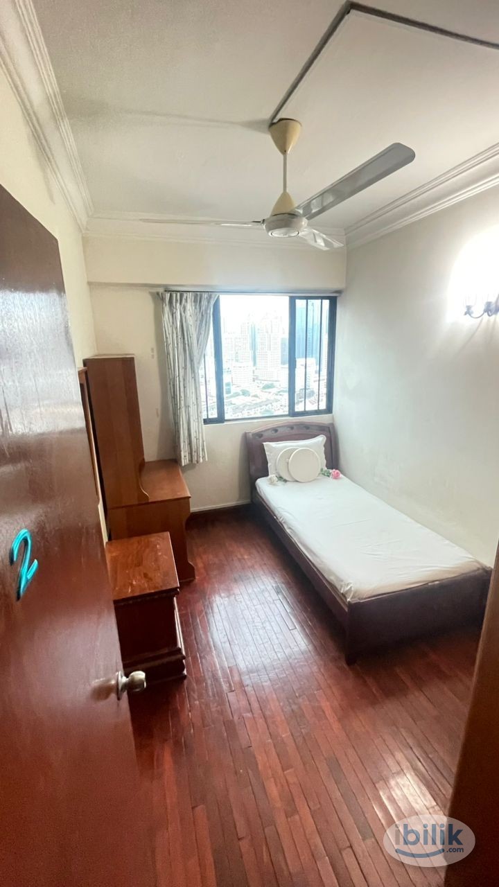 Single Room at Bistari Condominium, Putra - Image 2