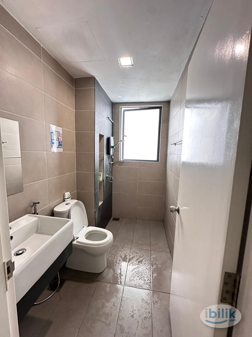 You Residence Walk 5-7 MinTmn suntex MRT.free Utilities - Image 4
