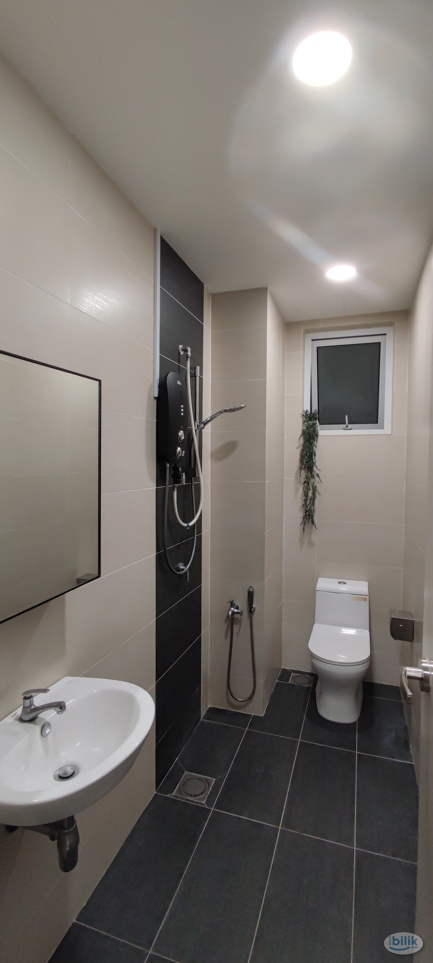 ✨ Master Room with Private Bathroom @ Pinnacle Sri Petaling ✨ - Image 3