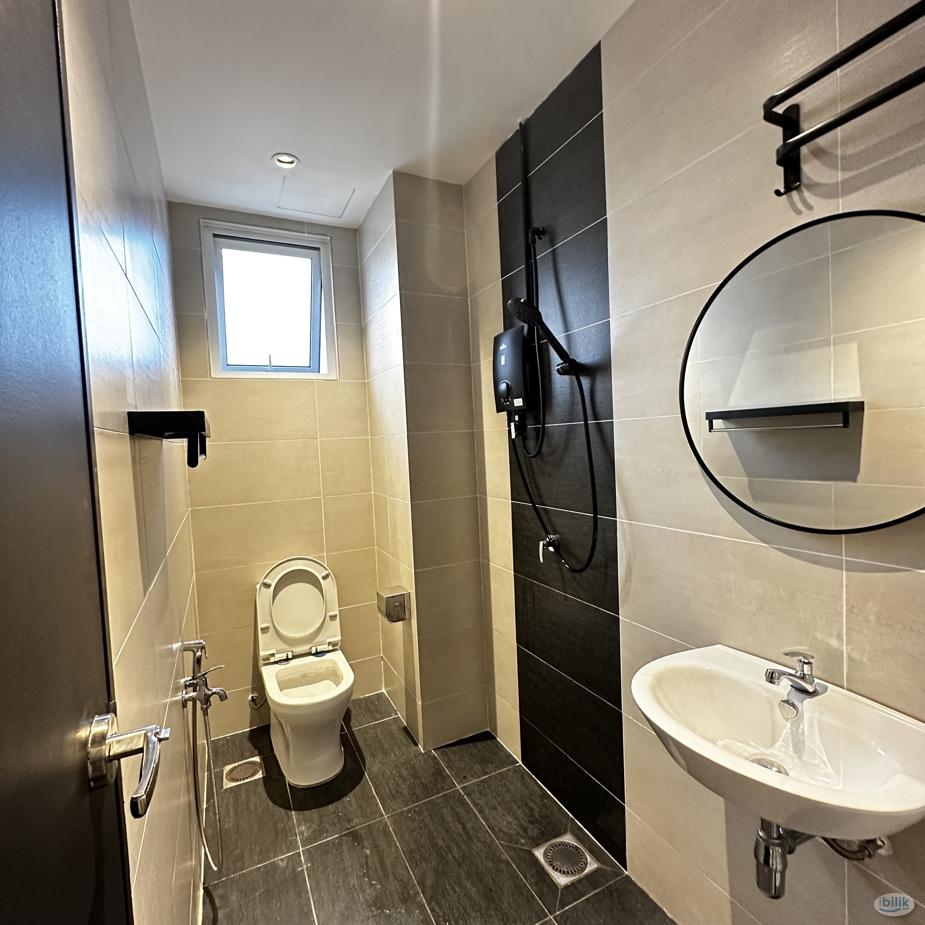 *utiliites included* Master Room at Pinnacle Sri petaling, Bandar Baru Sri Petaling, Kuala Lumpur - Image 2