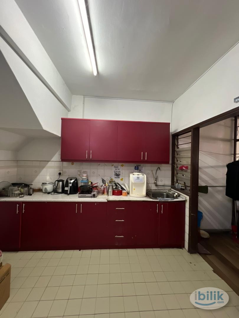 USJ 6, SUBANG JAYA, Master Room To Rent, Zero Deposit - Image 1