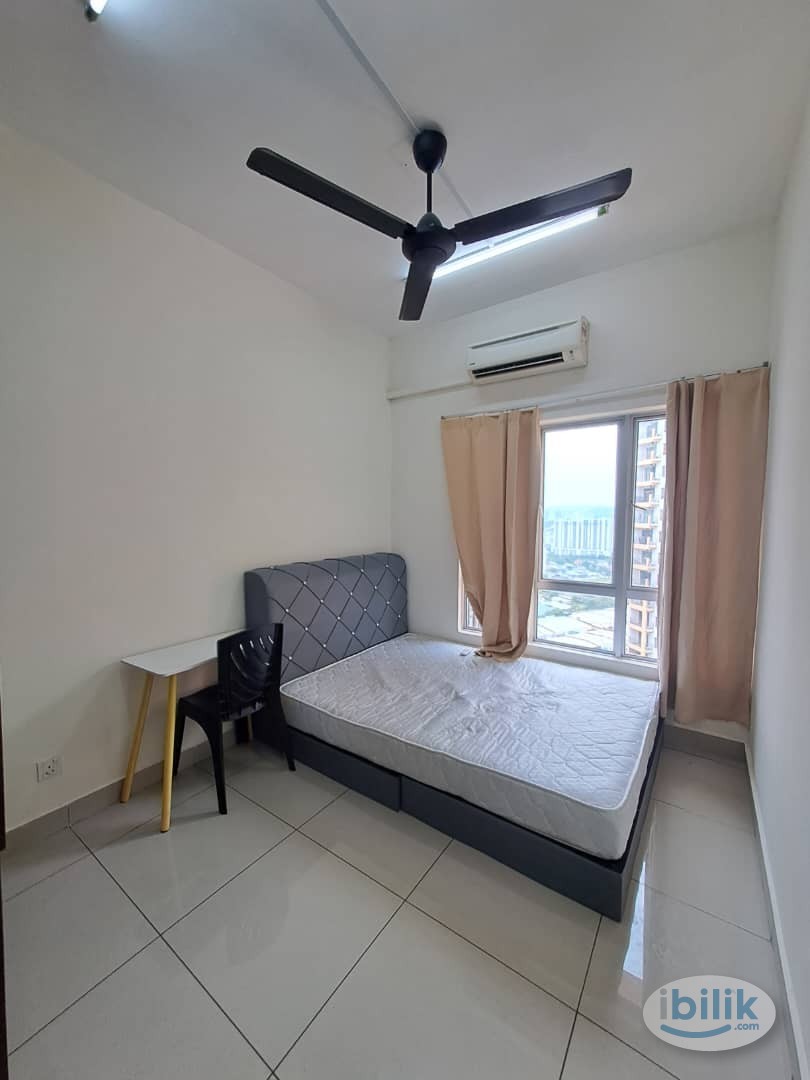 [Female Unit] Middle Room at OUG Parklane, Old Klang Road - Image 1
