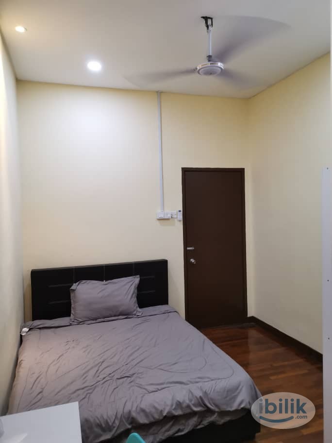 fully furnished medium room with toilet next pinggiran subang bestari - Image 1