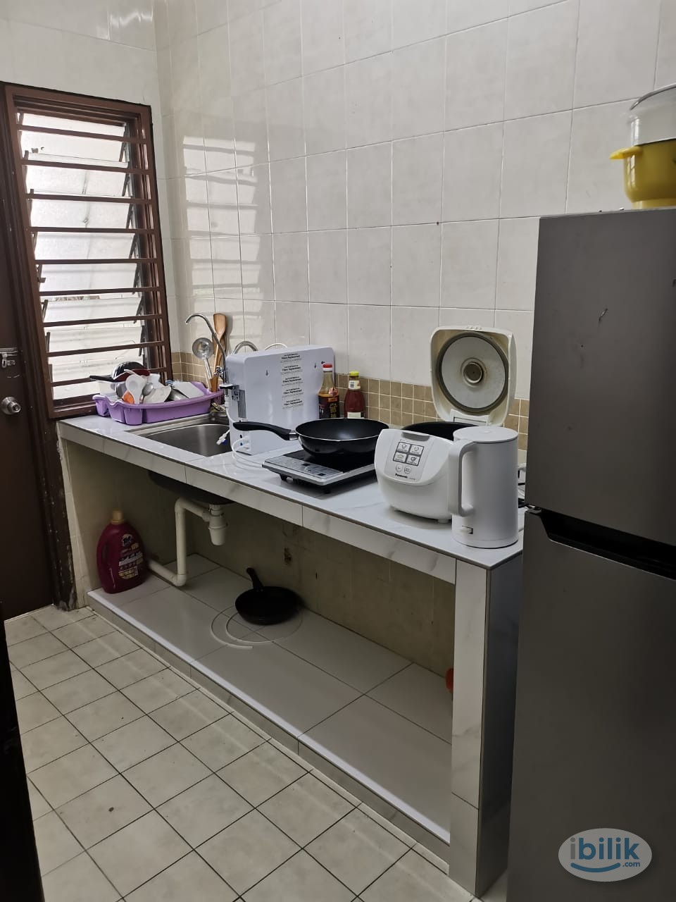 fully furnished aircond room next subang aiport subang bestari - Image 3