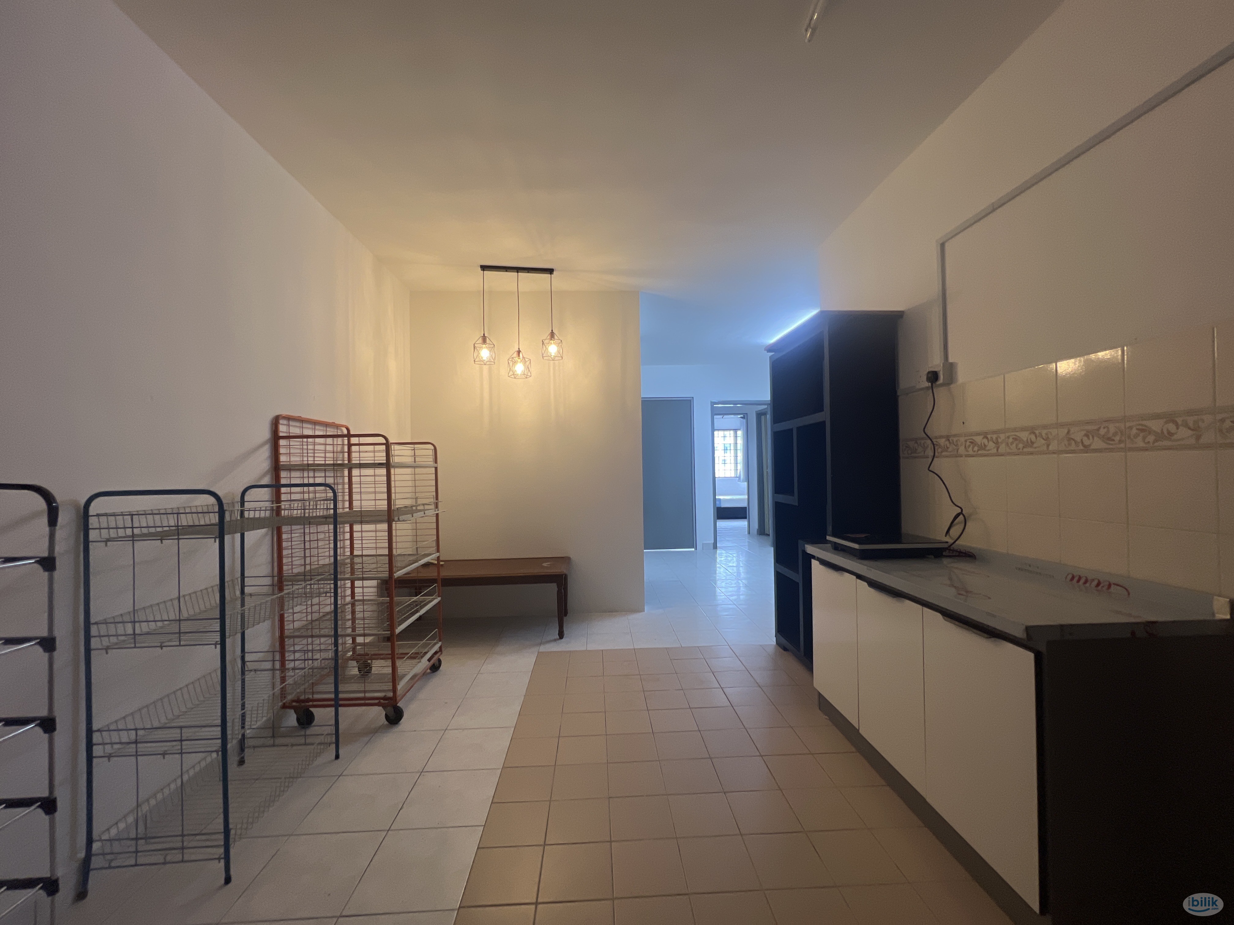 🚶‍♀️Walking Distance to Bus Stop⭐ NEWLY RENOVATED 🔥Single Room at Flora Damansara, Damansara Perdana - Image 3