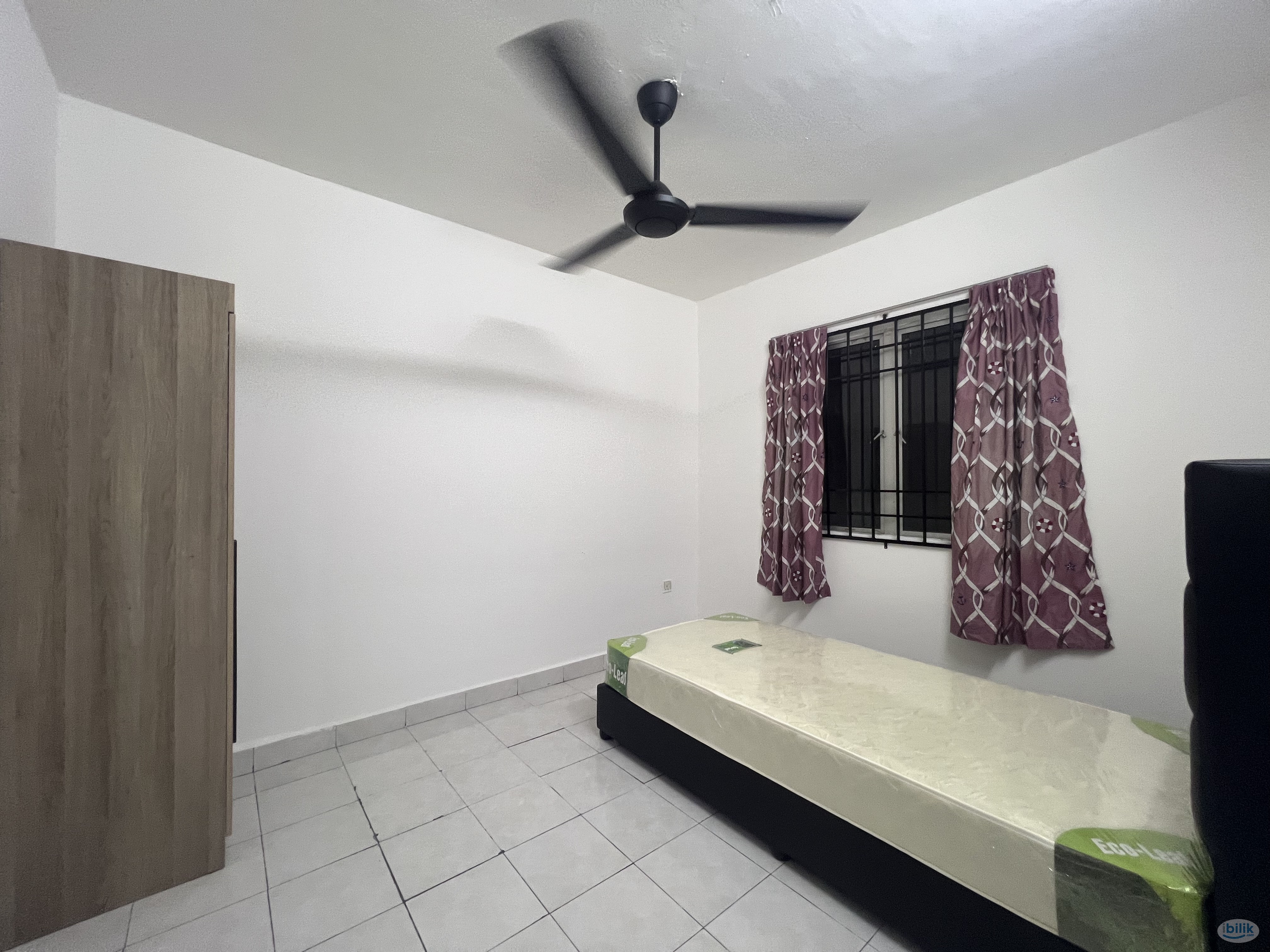 🚶‍♀️Walking Distance to Bus Stop⭐ NEWLY RENOVATED 🔥Single Room at Flora Damansara, Damansara Perdana - Image 1