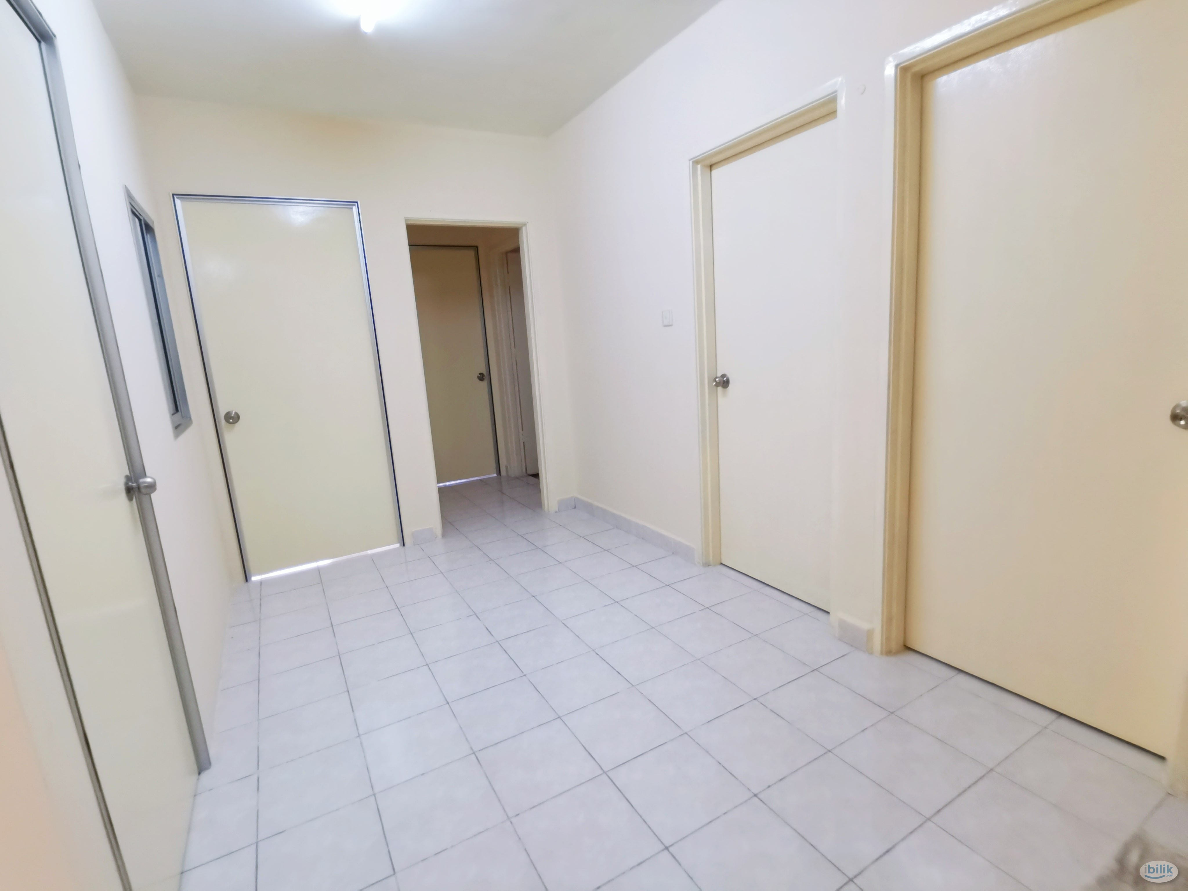 🚶‍♀️Walking Distance to Bus Stop⭐ NEWLY RENOVATED 🔥Single Room at Flora Damansara, Damansara Perdana - Image 3