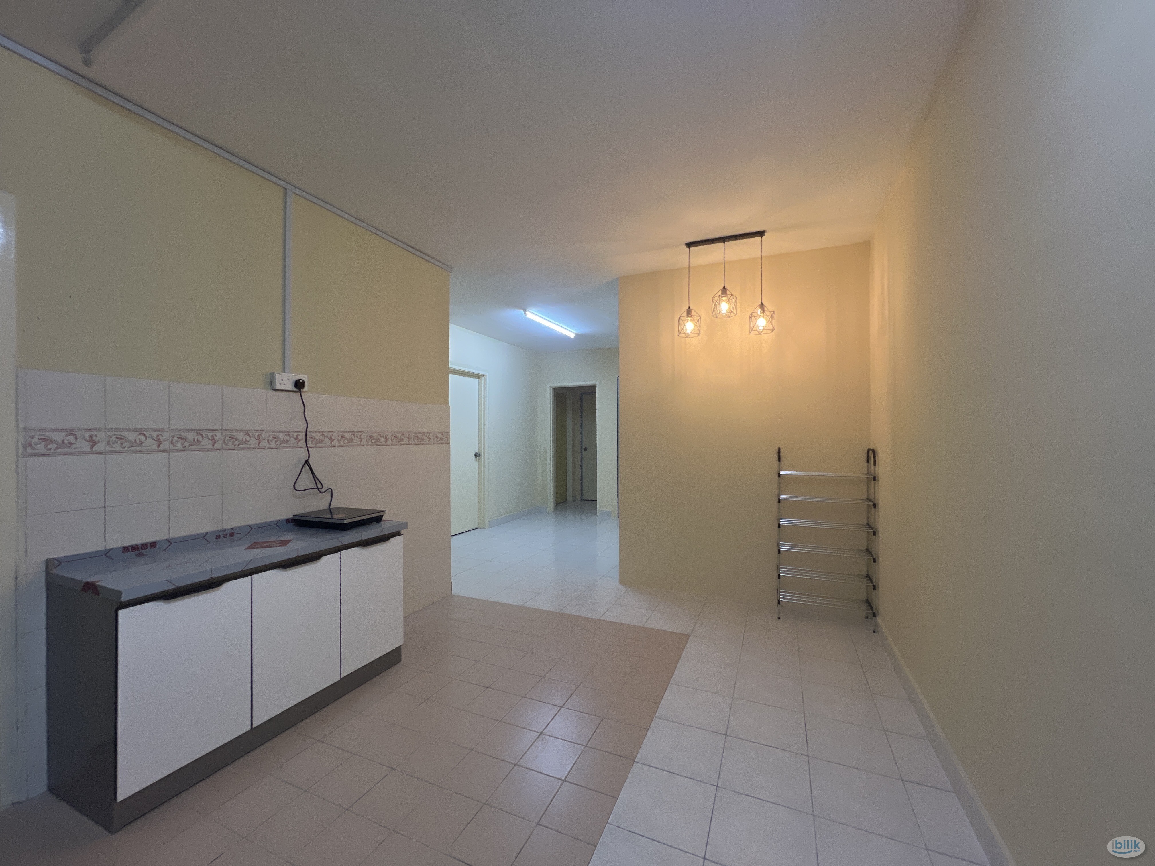 🚶‍♀️Walking Distance to Bus Stop⭐ NEWLY RENOVATED 🔥Single Room at Flora Damansara, Damansara Perdana - Image 3