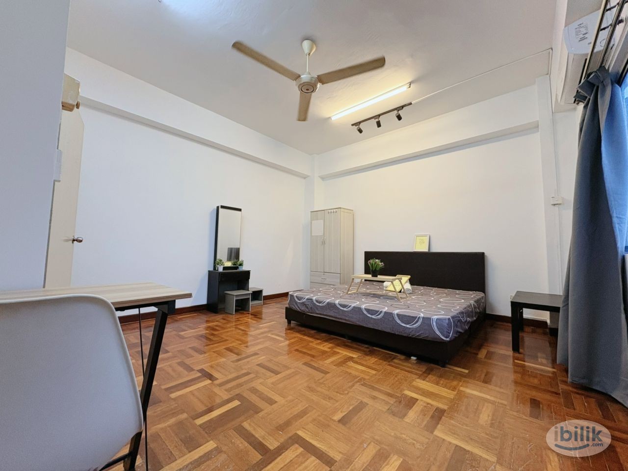 🚶‍♀️Walking Distance to BRT Fully Furnished Middle Room at Ridzuan Condominium, Bandar Sunway ✨ - Image 2