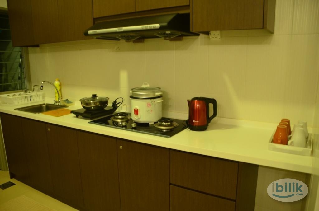 ⭕ Fully Furnished Single Room 👣 Affordable & Stylish at Taman Universiti Indah, Seri Kembangan - Image 2