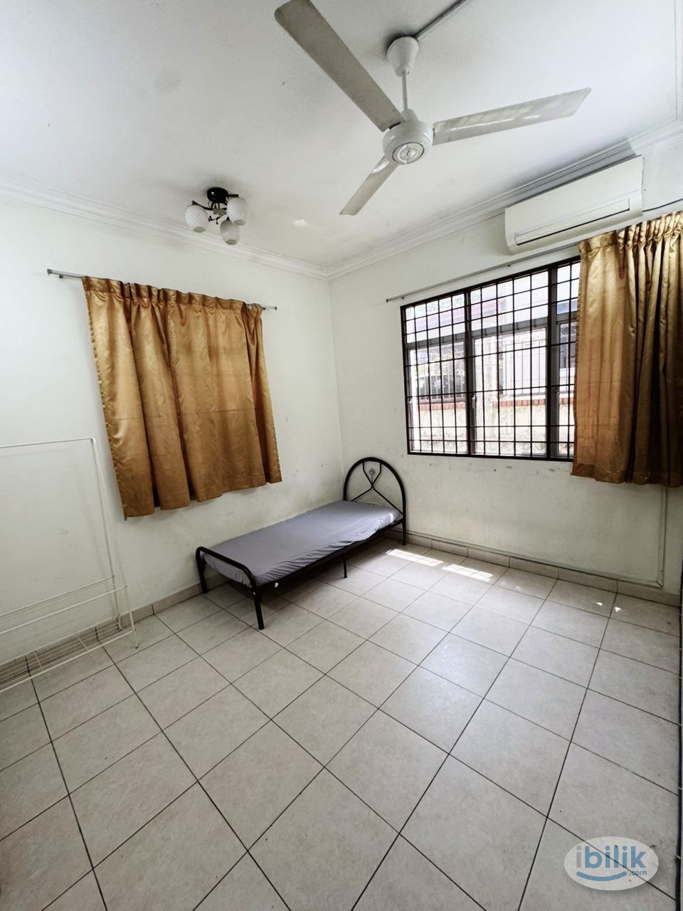 ‼️Middle Room for Rent at Bukit Rahman Putra, Sungai Buloh 🏠 Nearby Hospital Sungai Buloh 🏥 - Image 3
