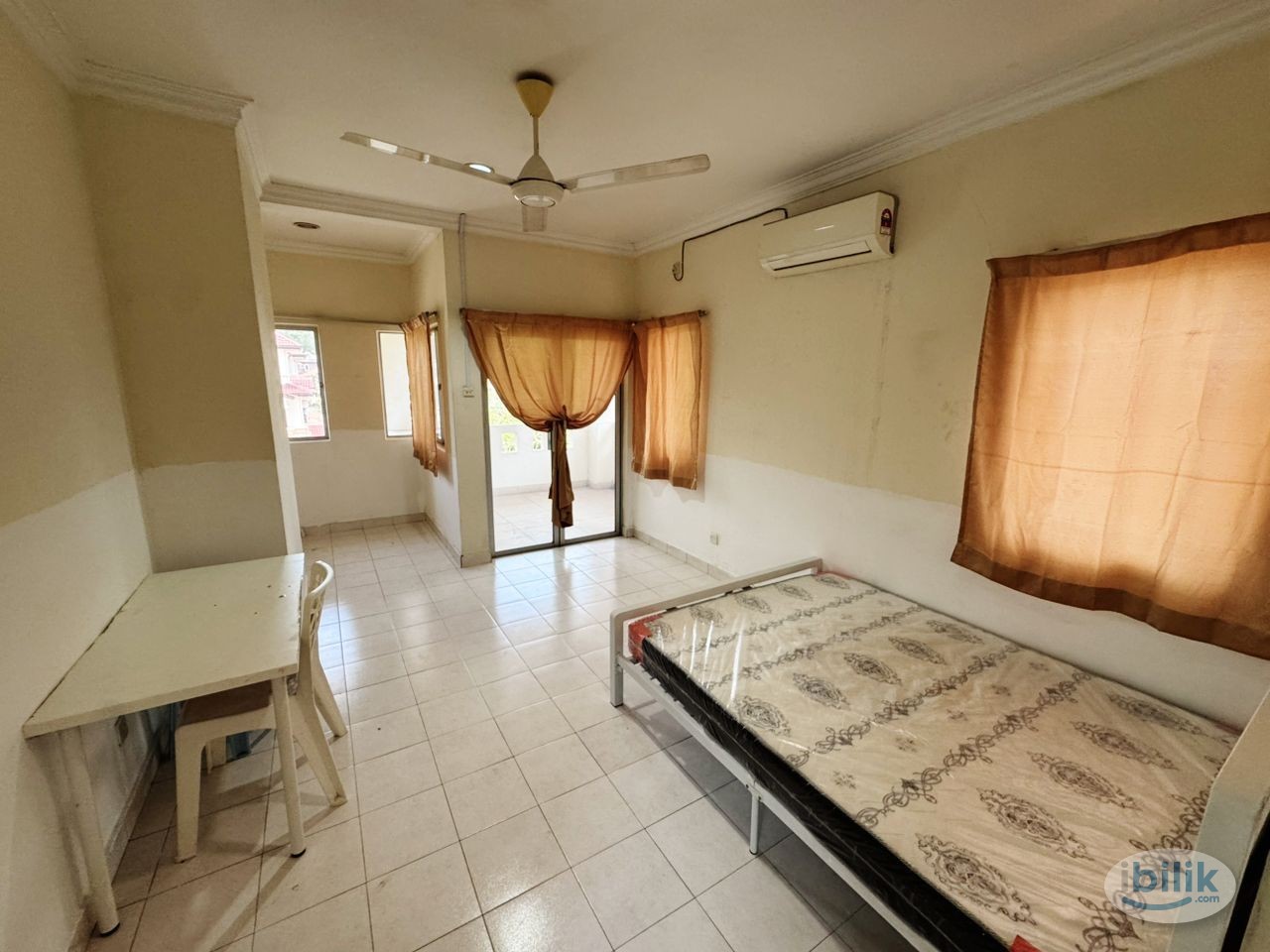 Master Room for Rent at Bukit Rahman Putra, Sungai Buloh 🏠 Nearby Hospital Sungai Buloh 🏥Private Bathroom😮🎈‼️ - Image 2