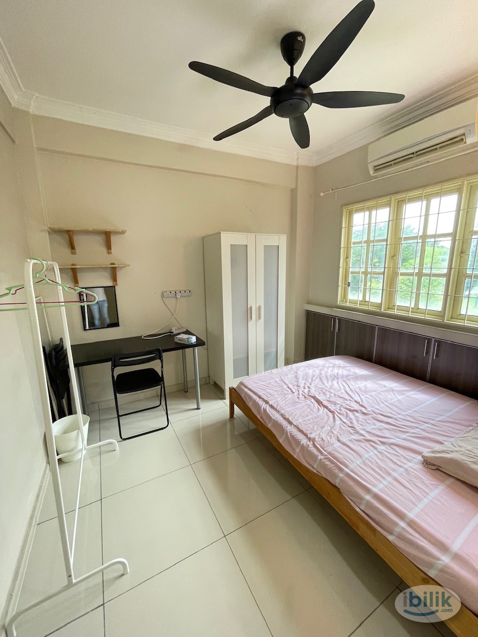 Middle Room_Sunway Court PJS 7 Sunway - Image 1