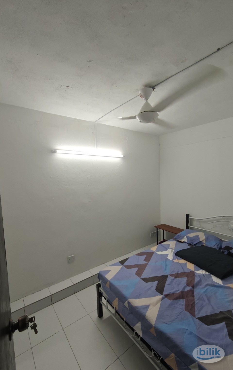Middle Room at Taman Sri Sinar, Segambut - Image 1