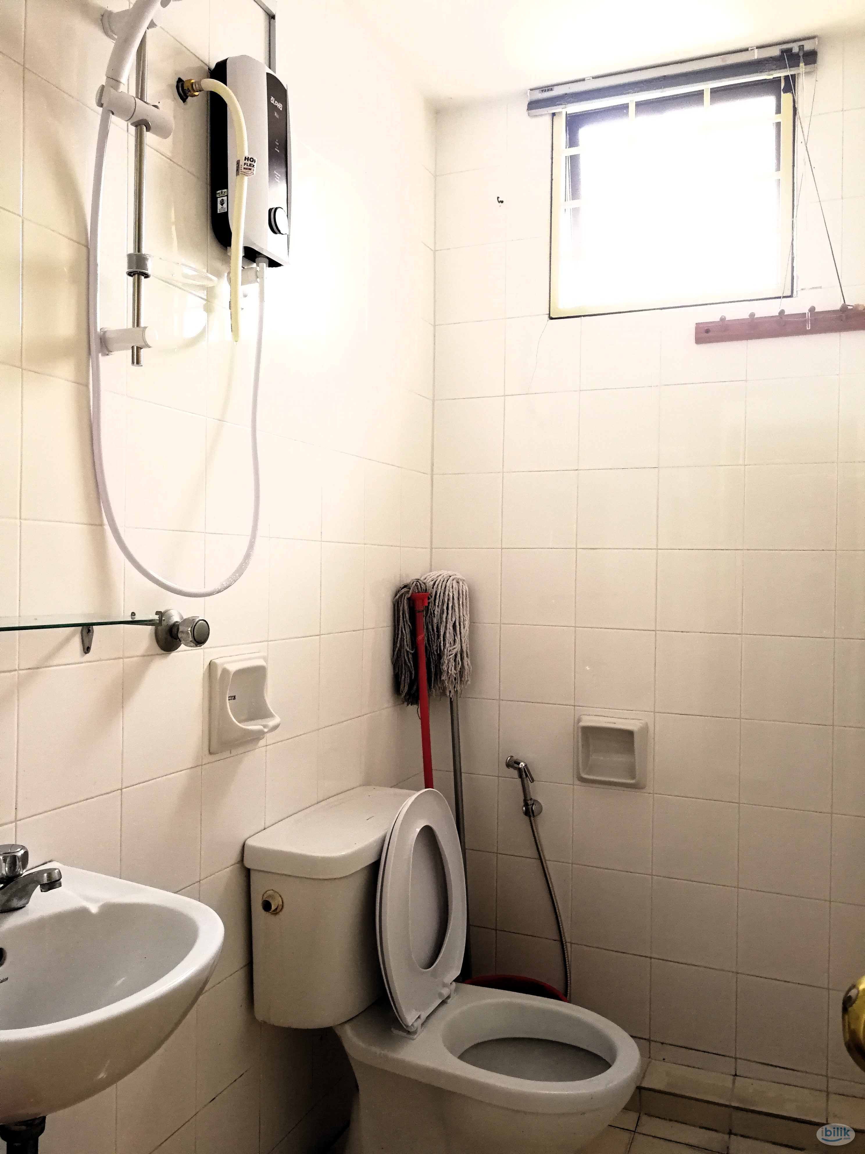 🔥Female Only. 7 mins to Publika, AC Room, Low Deposit🔥 Menara Duta 2, Dutamas - Image 3
