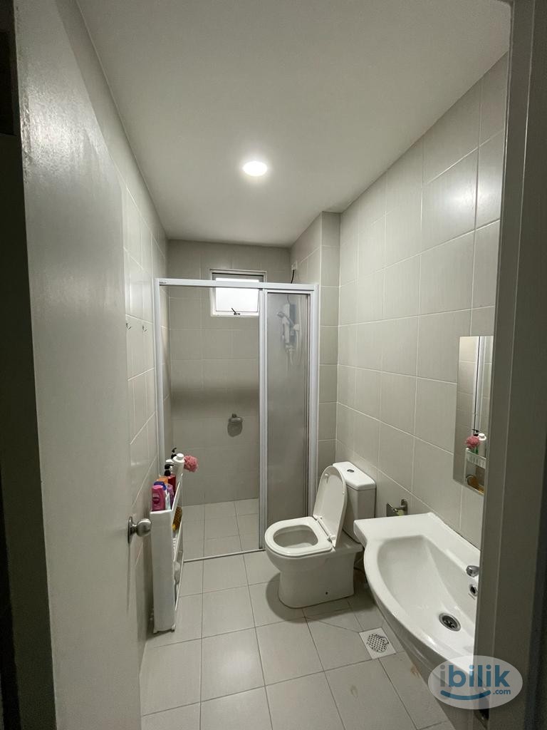 Middle Room at Meridin Bayvue, Masai - Image 5