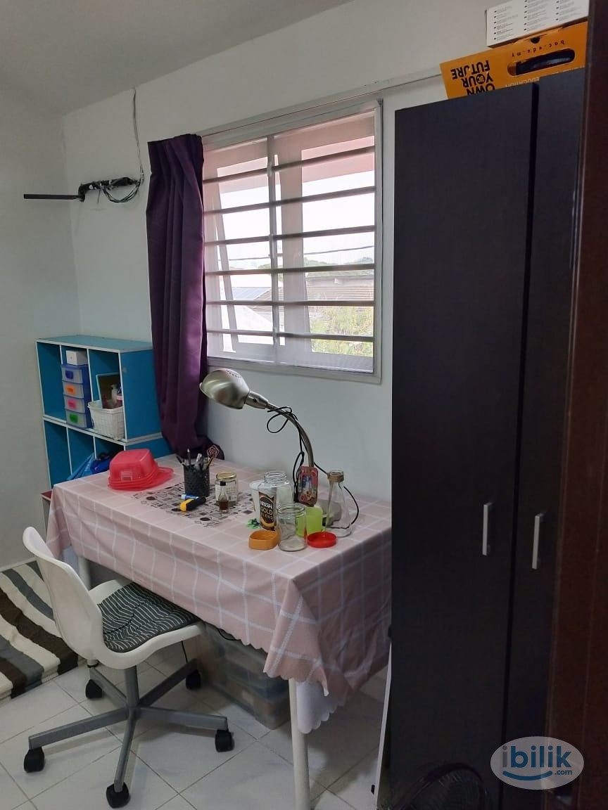 Female only Single Room at Section 14, Petaling Jaya - Image 1