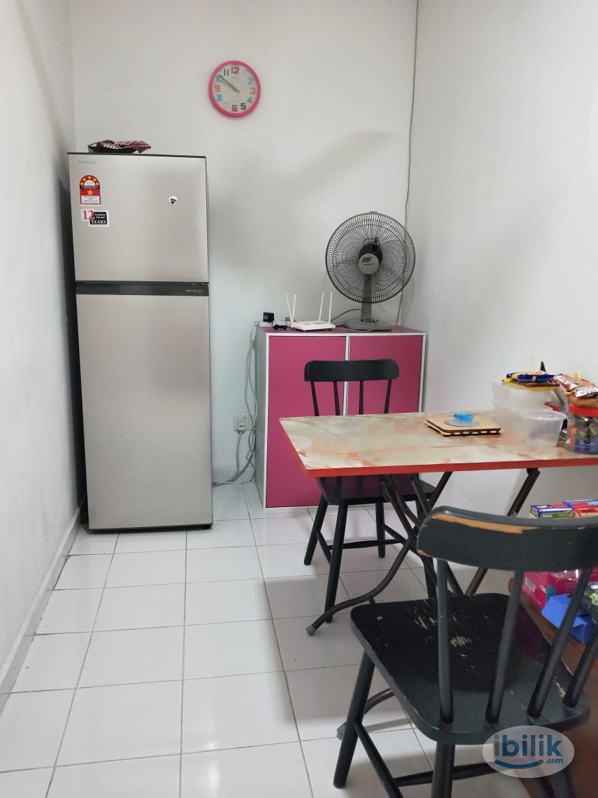 Female only Single Room at Section 14, Petaling Jaya - Image 2