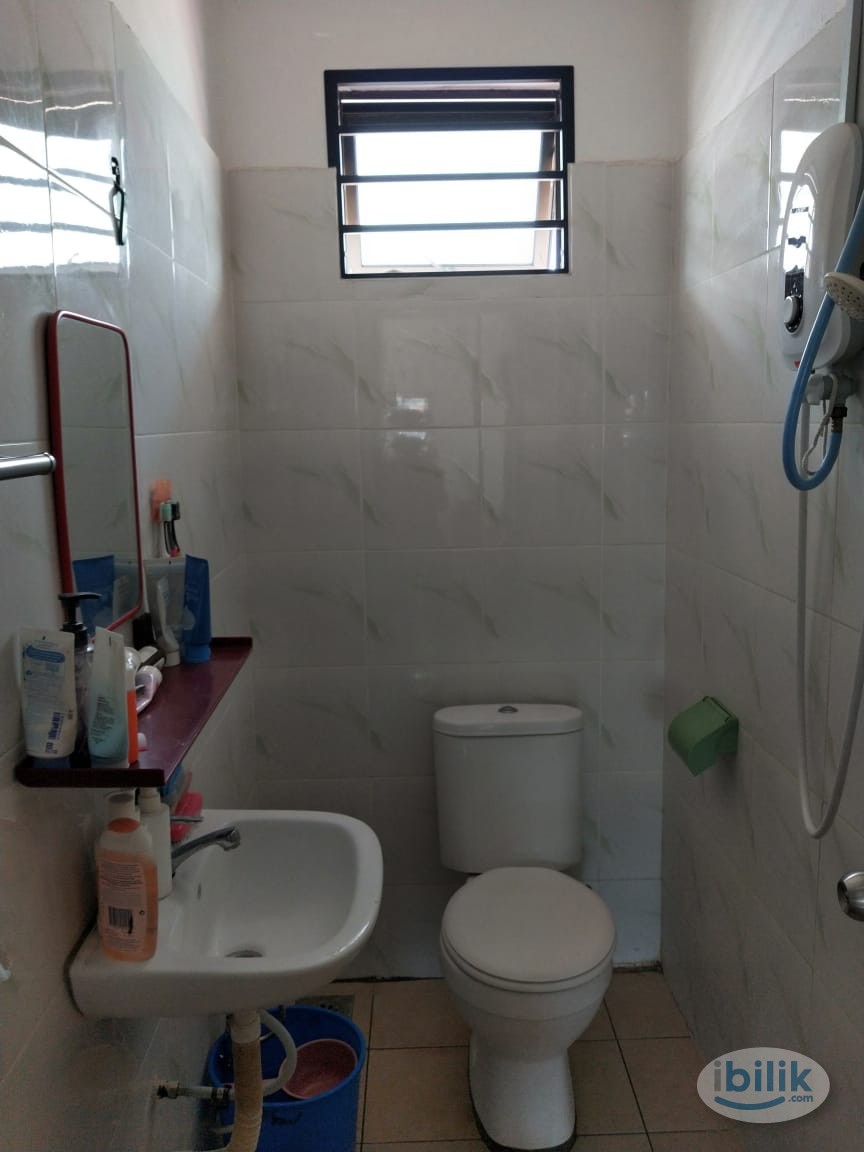 Female only Single Room at Section 14, Petaling Jaya - Image 4