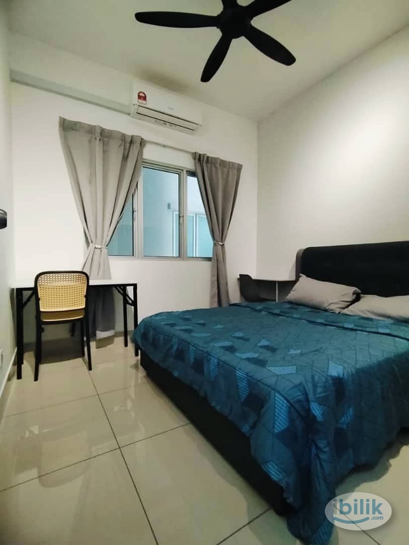 Middle Queen Room with free wifi and Utility - Image 4