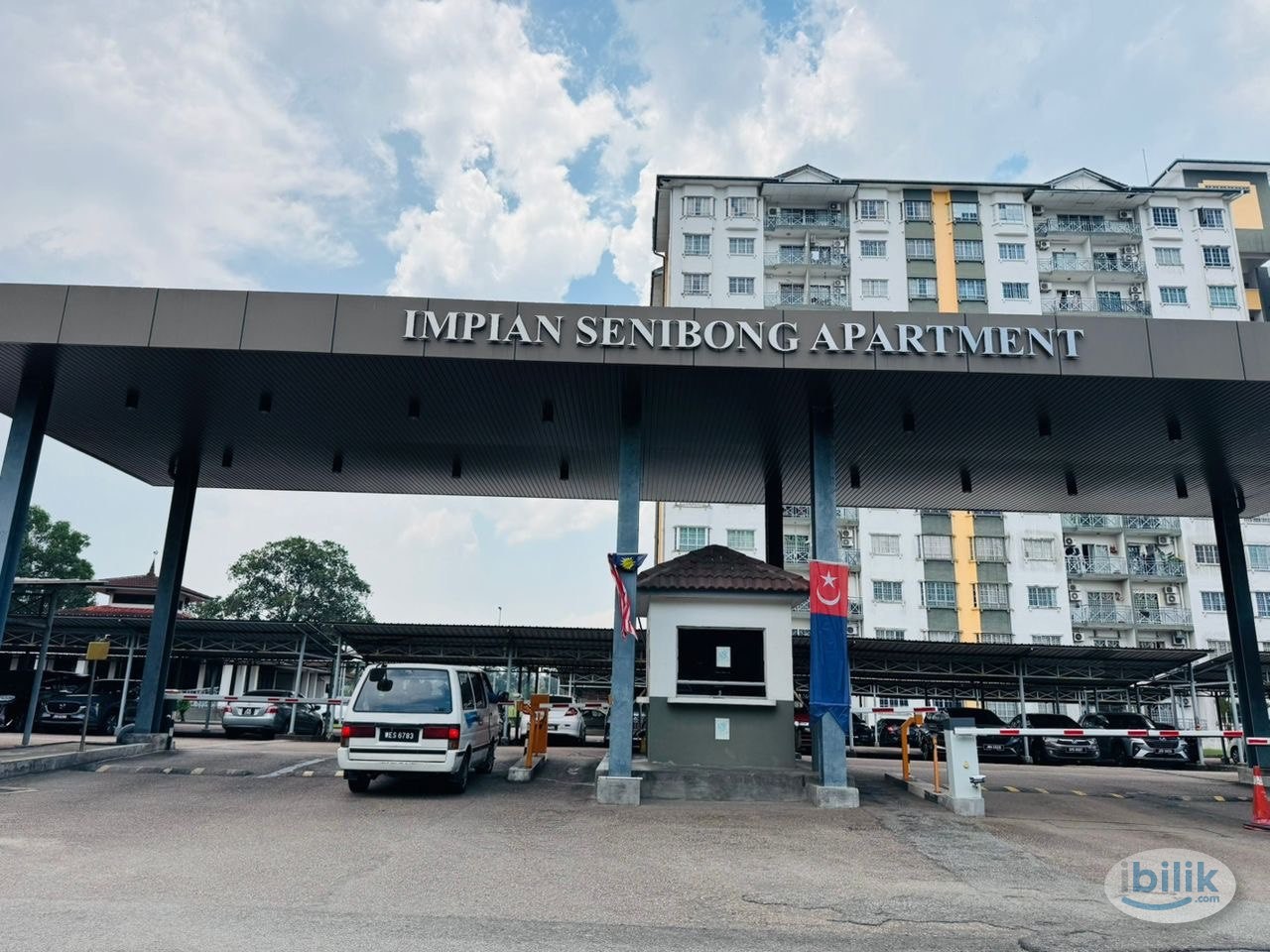 JB Town , Permas Jaya , Room For RENT ( Co-Living ) Fully Furnished - Image 4