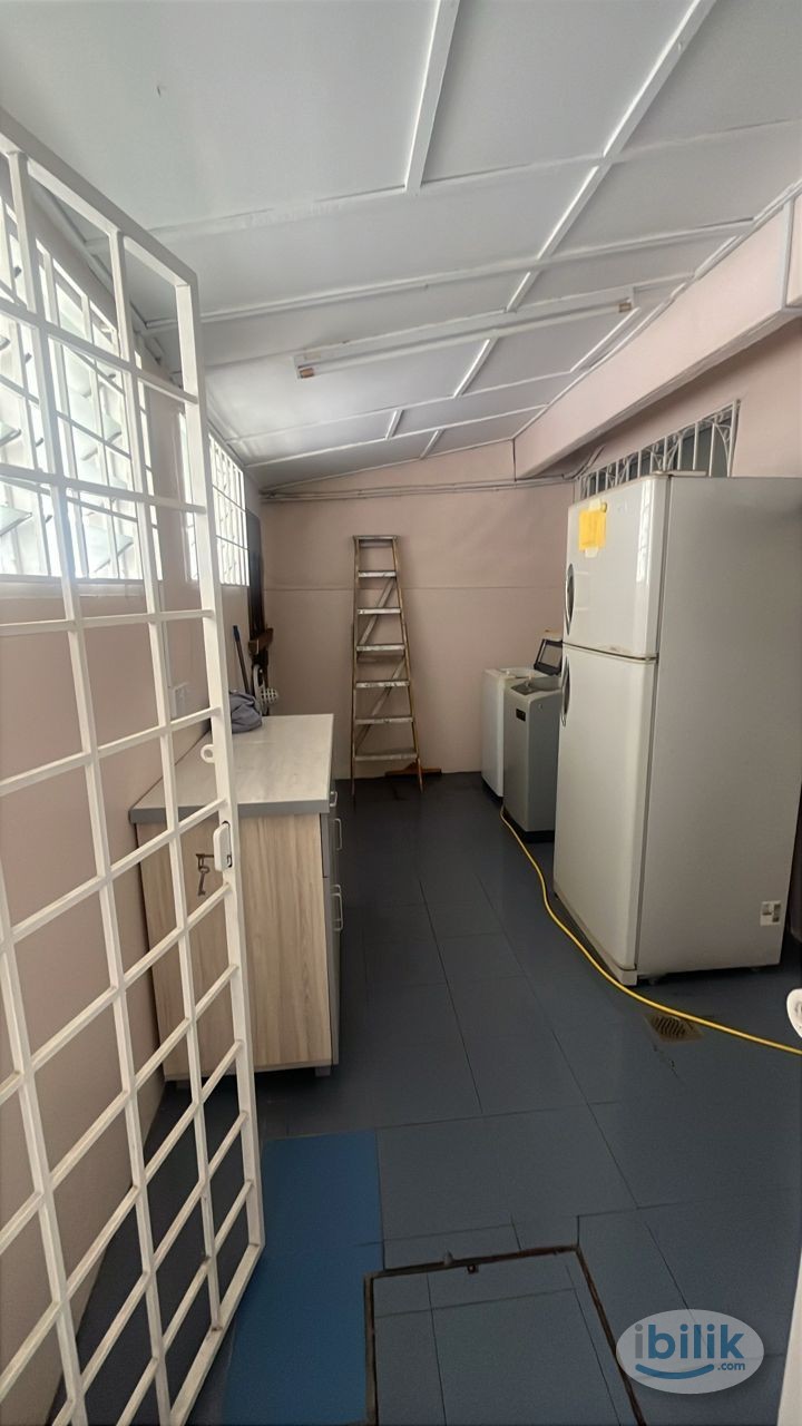 🏡petaling jaya ss2 room- available now-zero deposit low deposit - Image 3