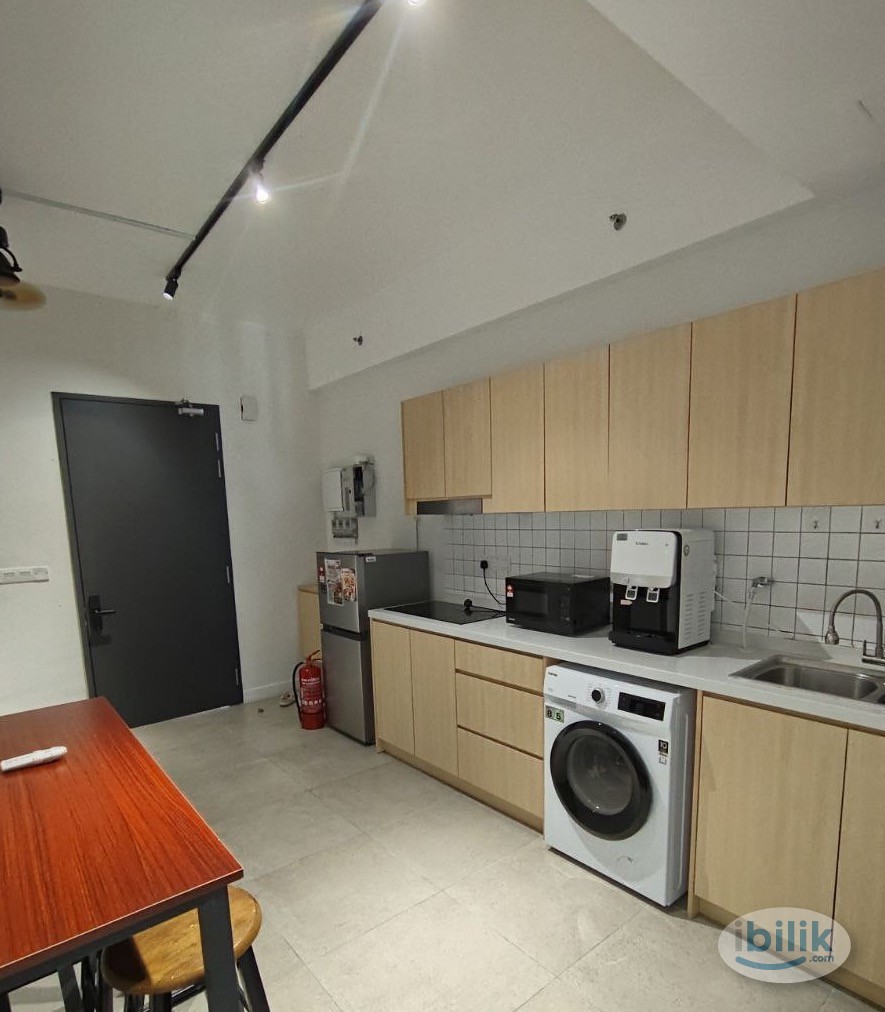 ‼️🤩SINGLE ROOM WITH PRIVATE BATHROOM 🤩‼️ - Image 3