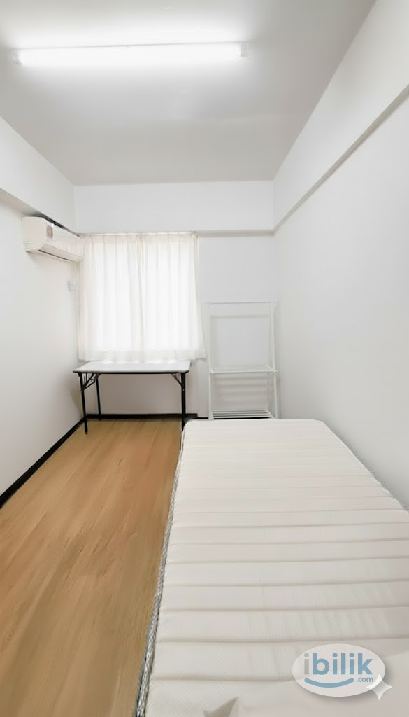Single Room at Danau Idaman, Taman Desa - Image 1