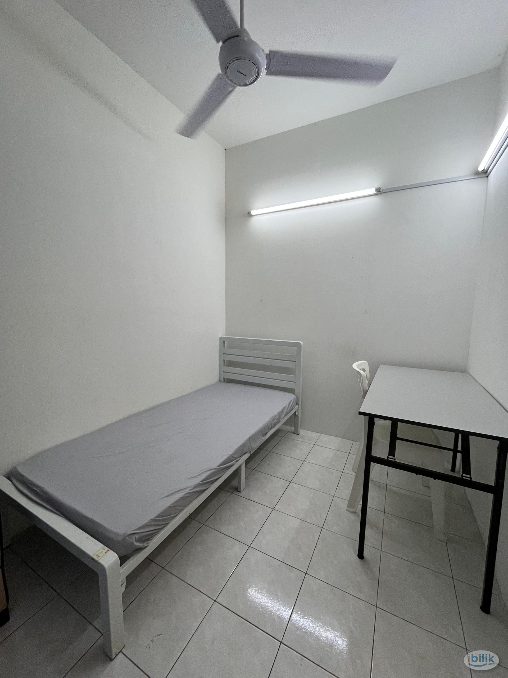 Single Room at Setia Alam | near to BUS STOP 🚏 - Image 1