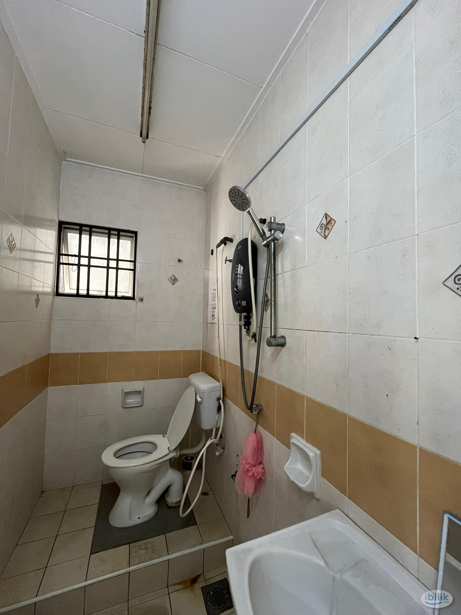 Single Room at Setia Alam | near to BUS STOP 🚏 - Image 3