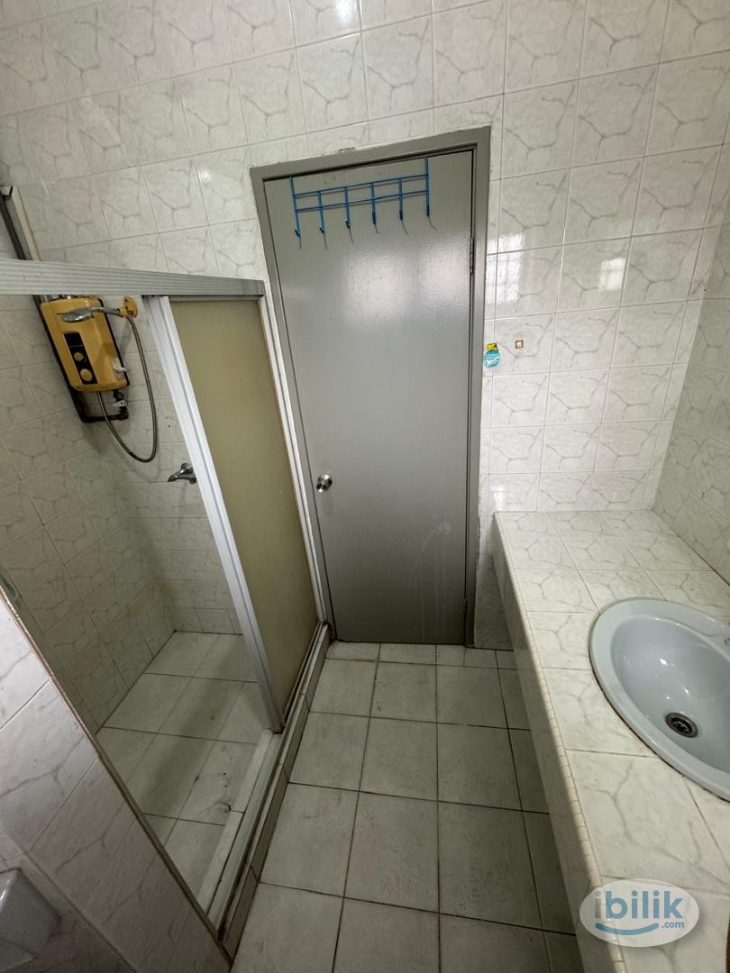 0 Deposit ✅ Master Room at BU2, Bandar Utama🏡 - Image 5
