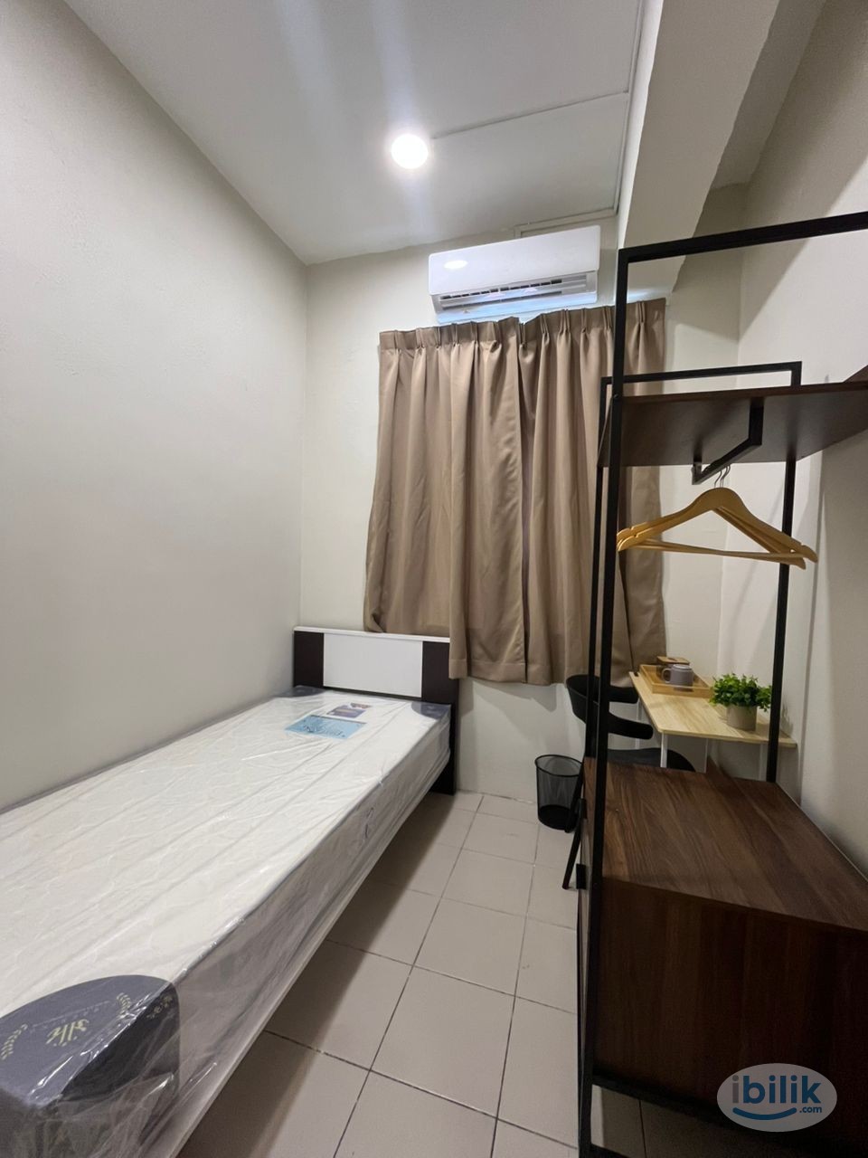 🔥OCTOBER PROMOTION‼️CO-LIVING ROOM FOR RENT NEAR MASJID JAMEK🏠 7 MIN TO LRT STATION 🚉 10 MIN WALK TO PETALING STREET🚶‍➡️ - Image 1
