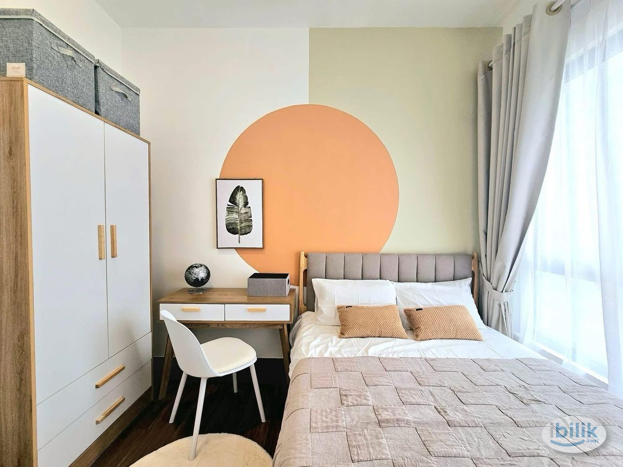 META RESIDENCE, 5 MINUTES TO MRT - Image 1