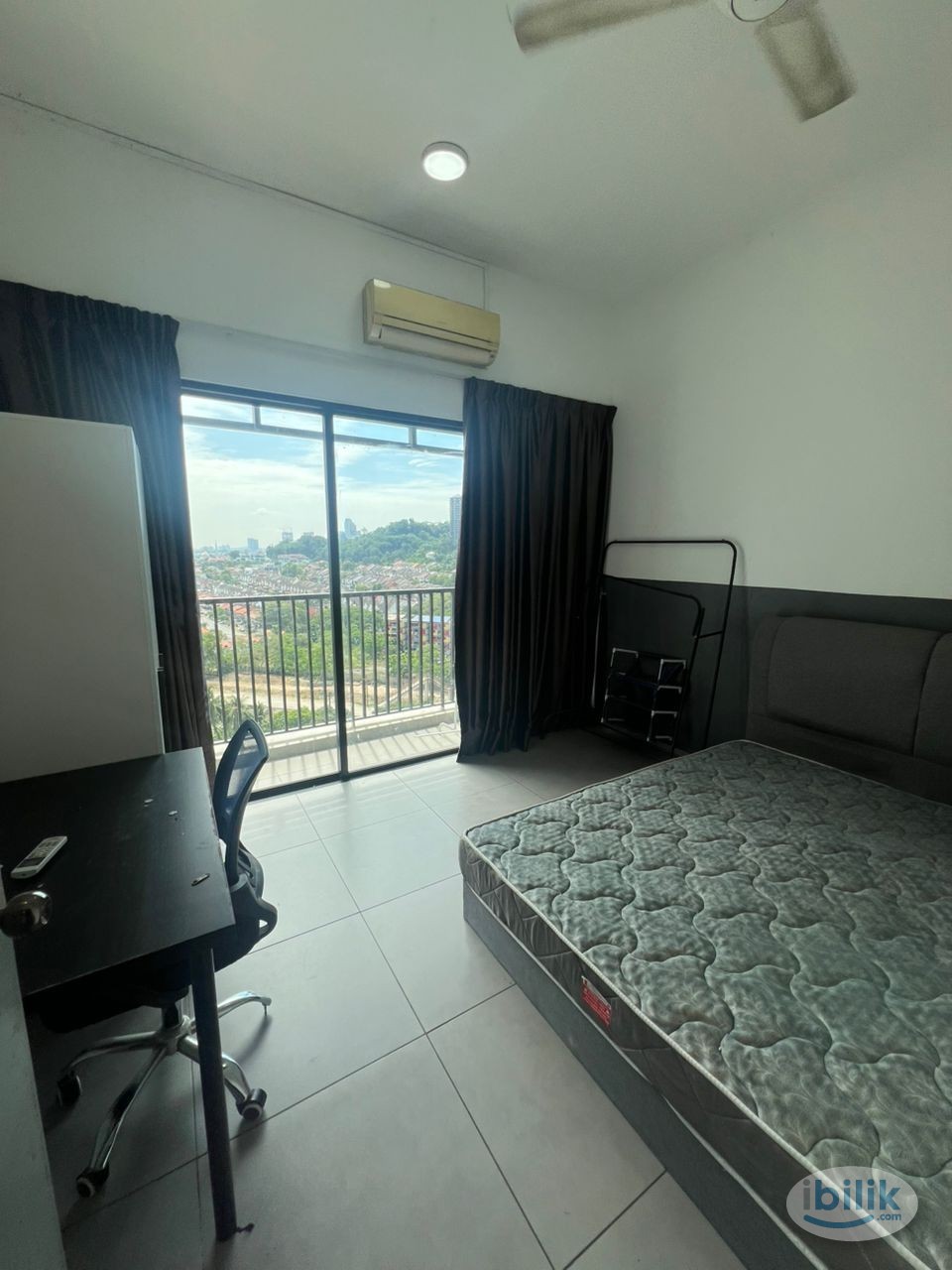 FREE WIFI+UTILITIES, BALCONY Middle Room at D'Sands Residence, Old Klang Road - Image 2