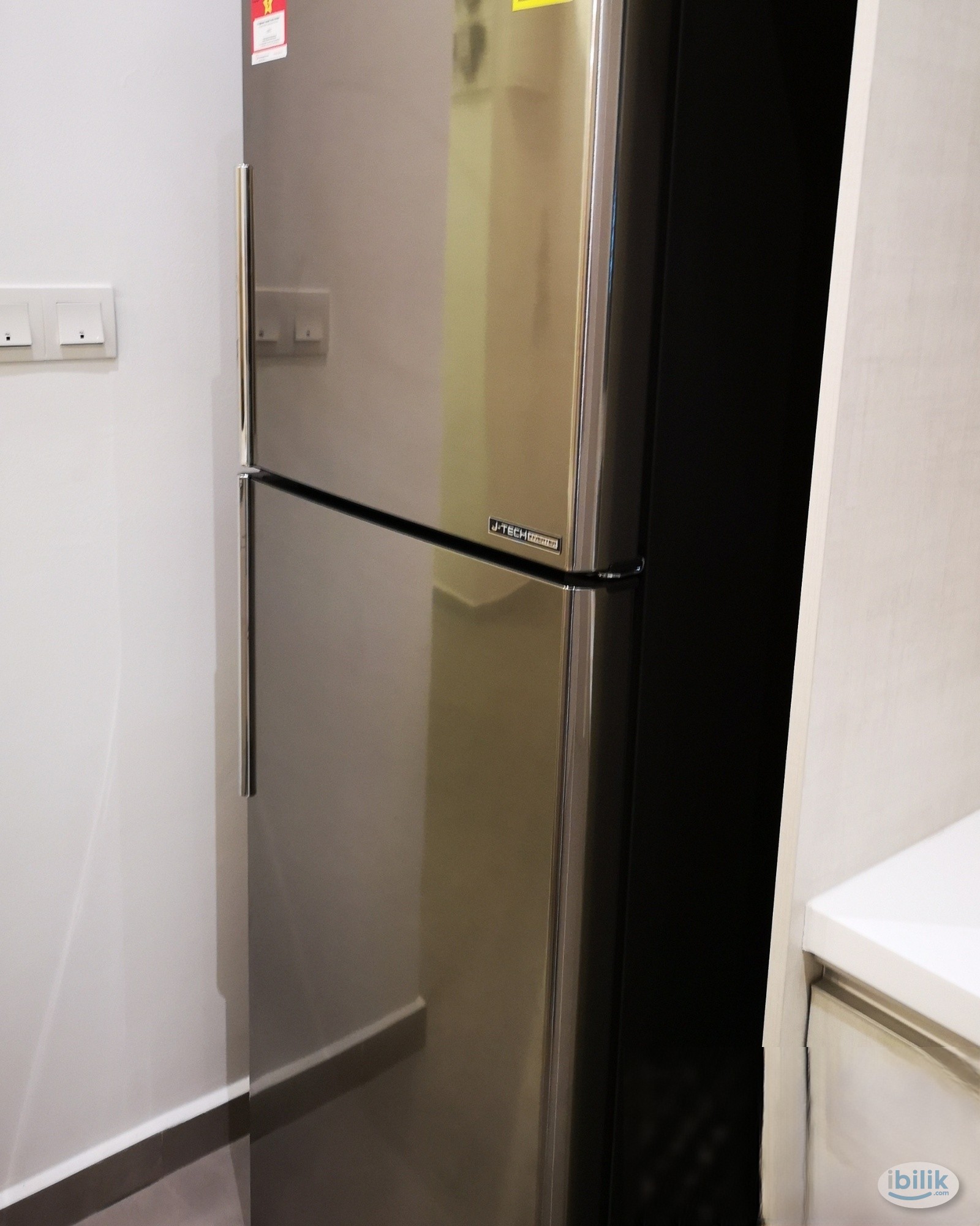 Middle Room for Rent at D'Sands Residence, Old Klang Road, Kuala Lumpur - Image 3