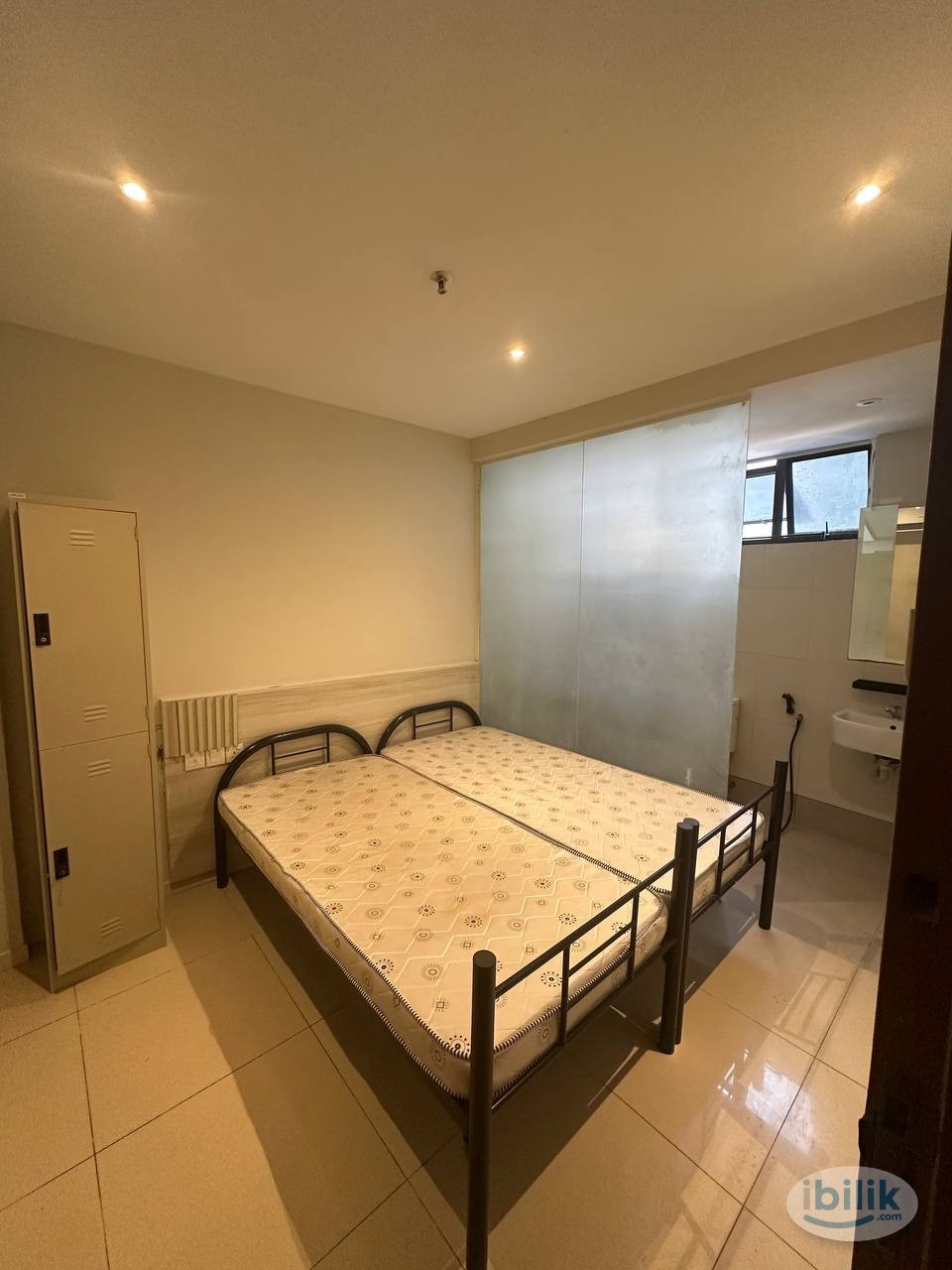 [ 3min to LRT PWTC 🚂 l 4min Monorail Chow Kit 🚝 l Private Toilet ] ❤️‍🔥 Double Bed Aircon Room in Chow Kit‼️ - Image 1