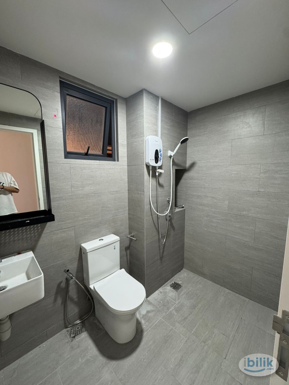 🏡✨𝐇𝐚𝐫𝐦𝐨𝐧𝐲 𝐁𝐫𝐚𝐧𝐝 𝐍𝐞𝐰 𝐒𝐦𝐚𝐥𝐥 𝐑𝐨𝐨𝐦, 𝐂𝐨𝐦𝐟𝐲 𝐝𝐞𝐬𝐢𝐠𝐧 - Image 4