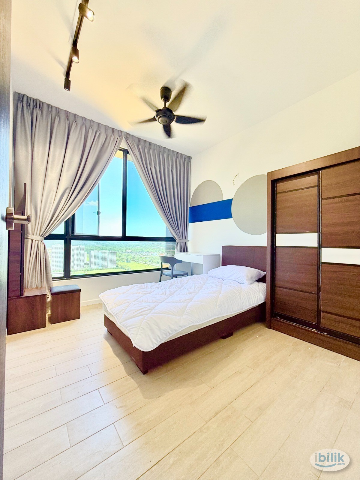 Middle Room at Bandar Cassia, Simpang Ampat - Image 1
