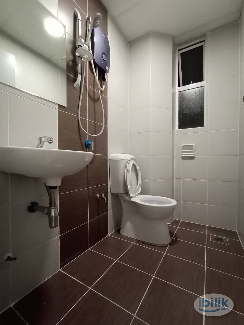 [Female Unit - Muslim Friendly] Master Room!!! Offer At Only RM790!! 6 Minute To Taman Melati LRT Station!! LRT Direct T - Image 1