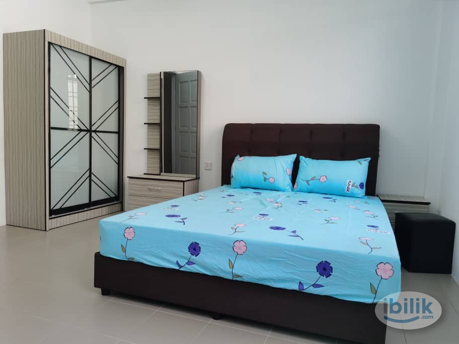 Master Room at Taiping, Perak - Image 5