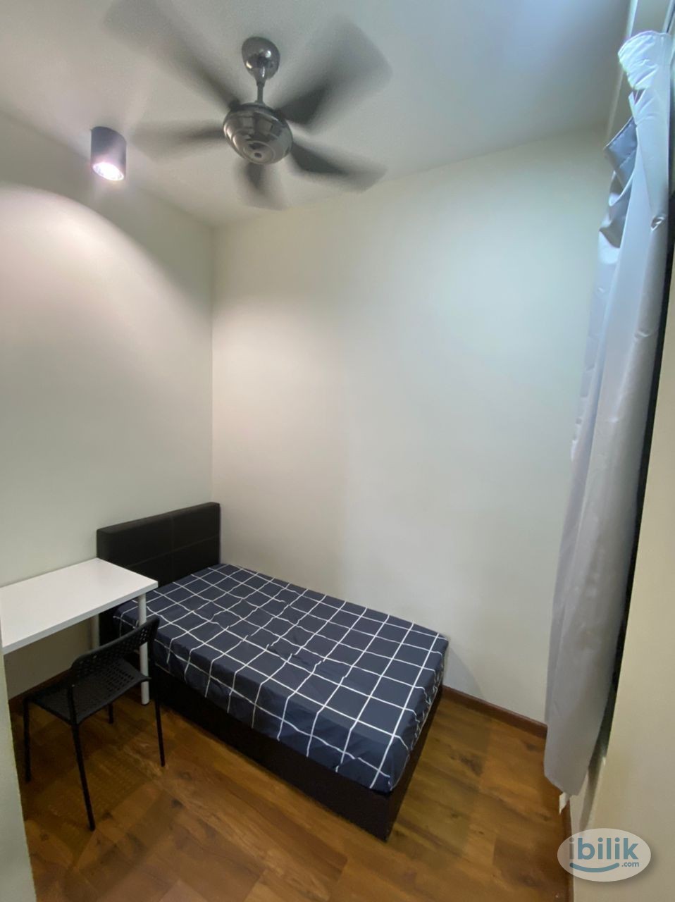 Old Klang Road SMALL room for rent_Petalz Residence - Image 2