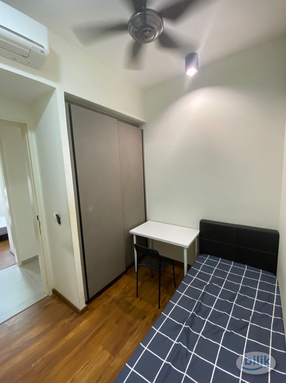 Old Klang Road SMALL room for rent_Petalz Residence - Image 1