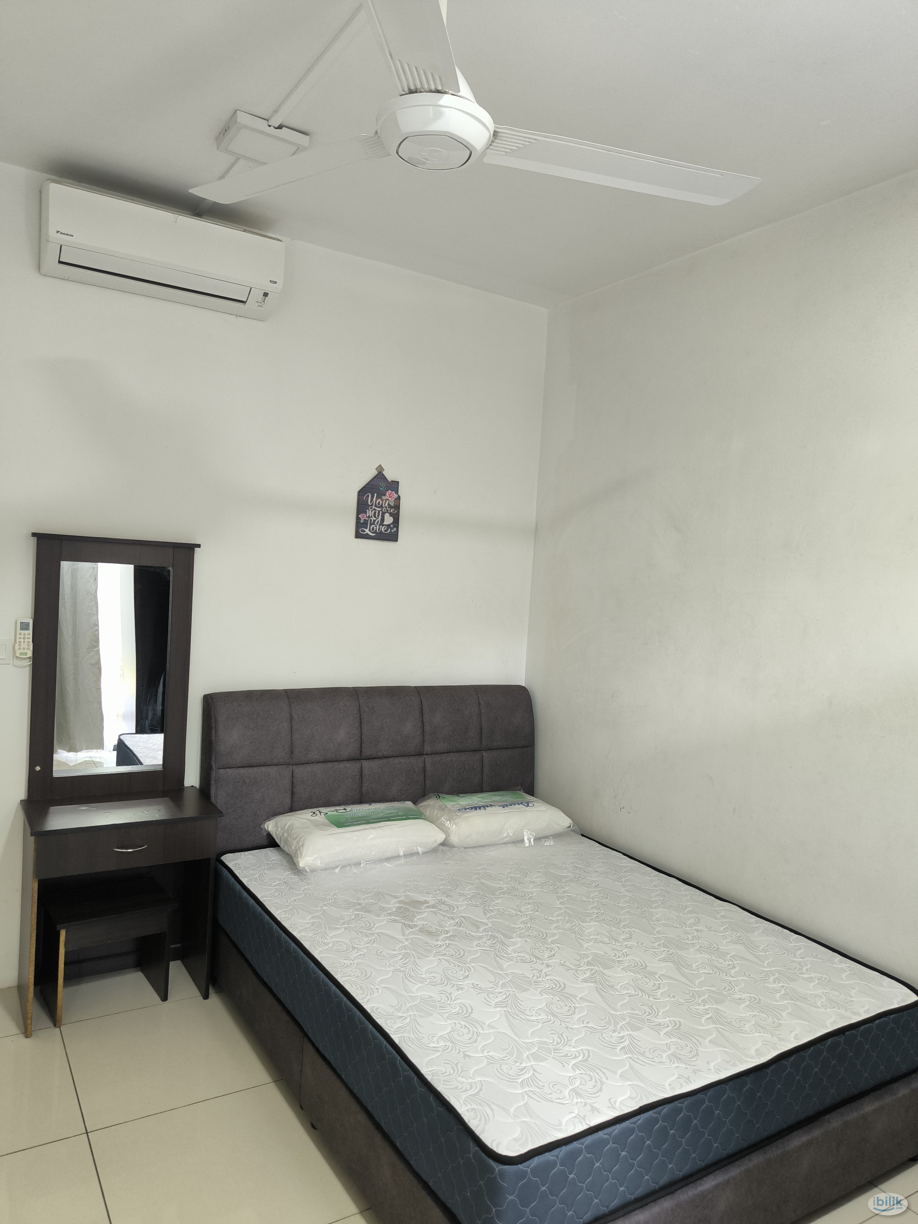 Middle Room at Windows On The Park, Bandar Tun Hussein Onn - Image 5