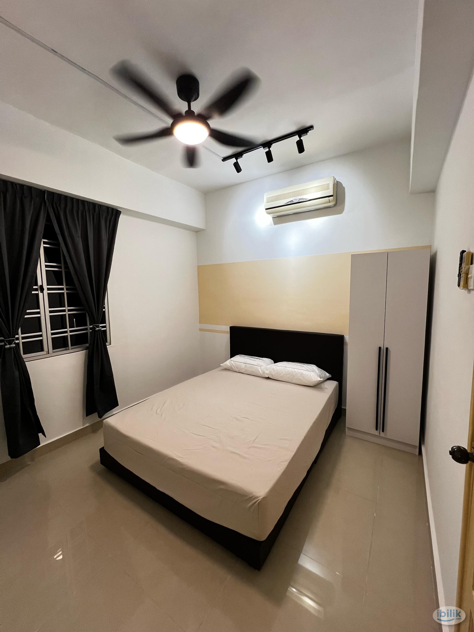 Fully Female Cozy Medium Room For Rent - Image 1