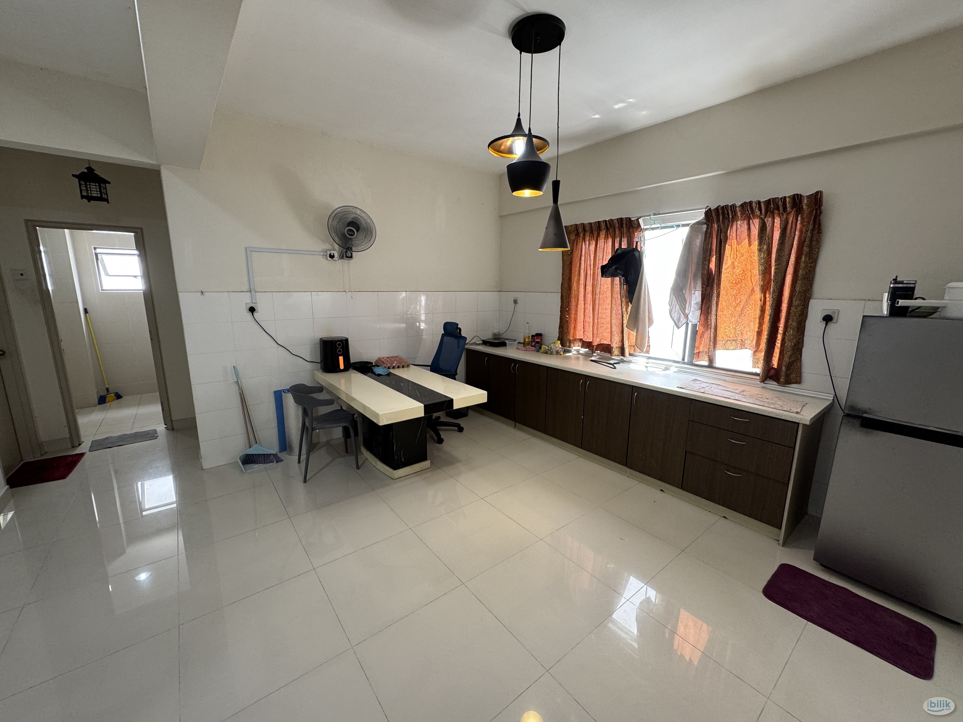 Strategic Location Room Rental @ SetiaWalk Residence - Image 1