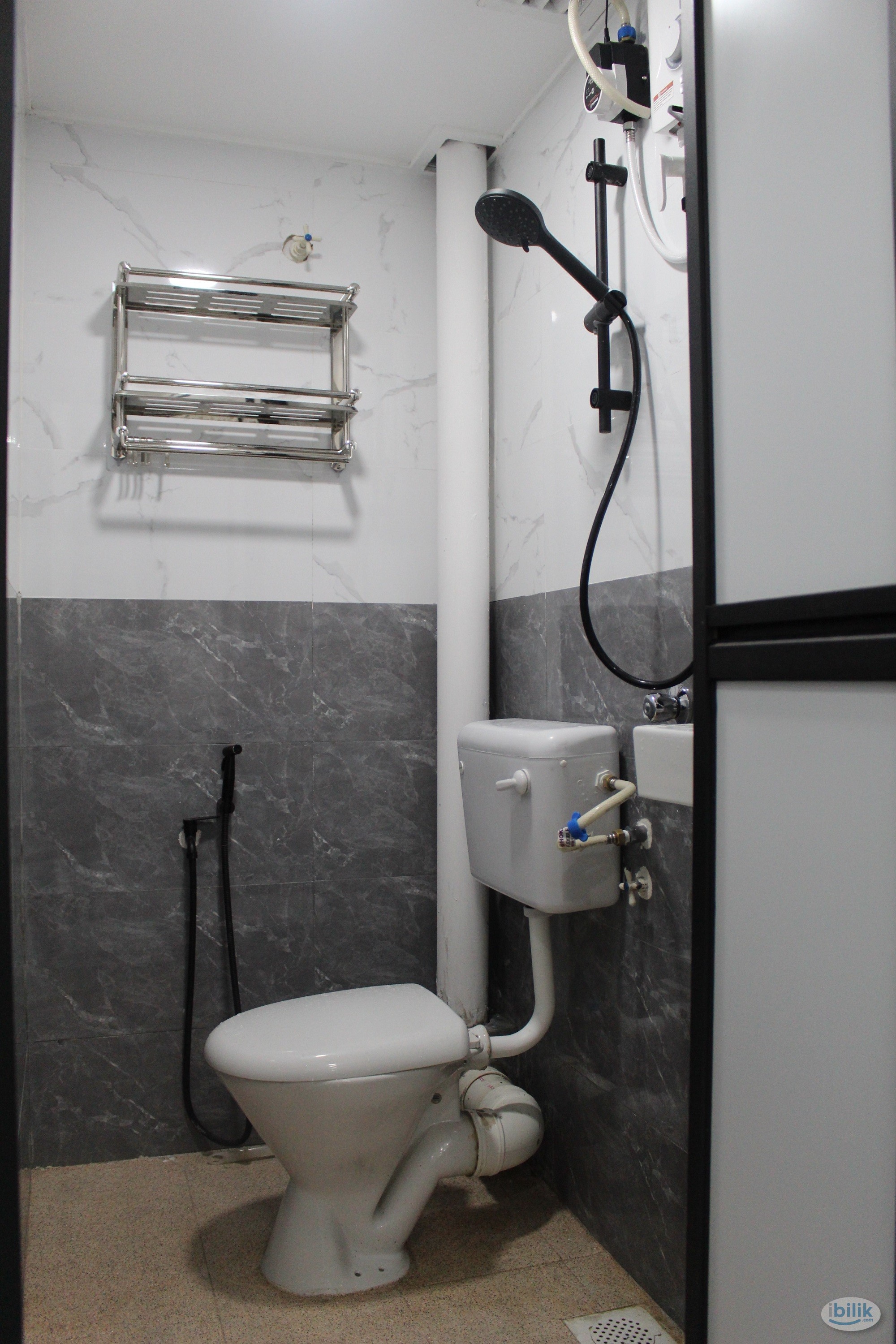 elegant Master Room at Vista Apartment / Mrt / Econsave - Image 5