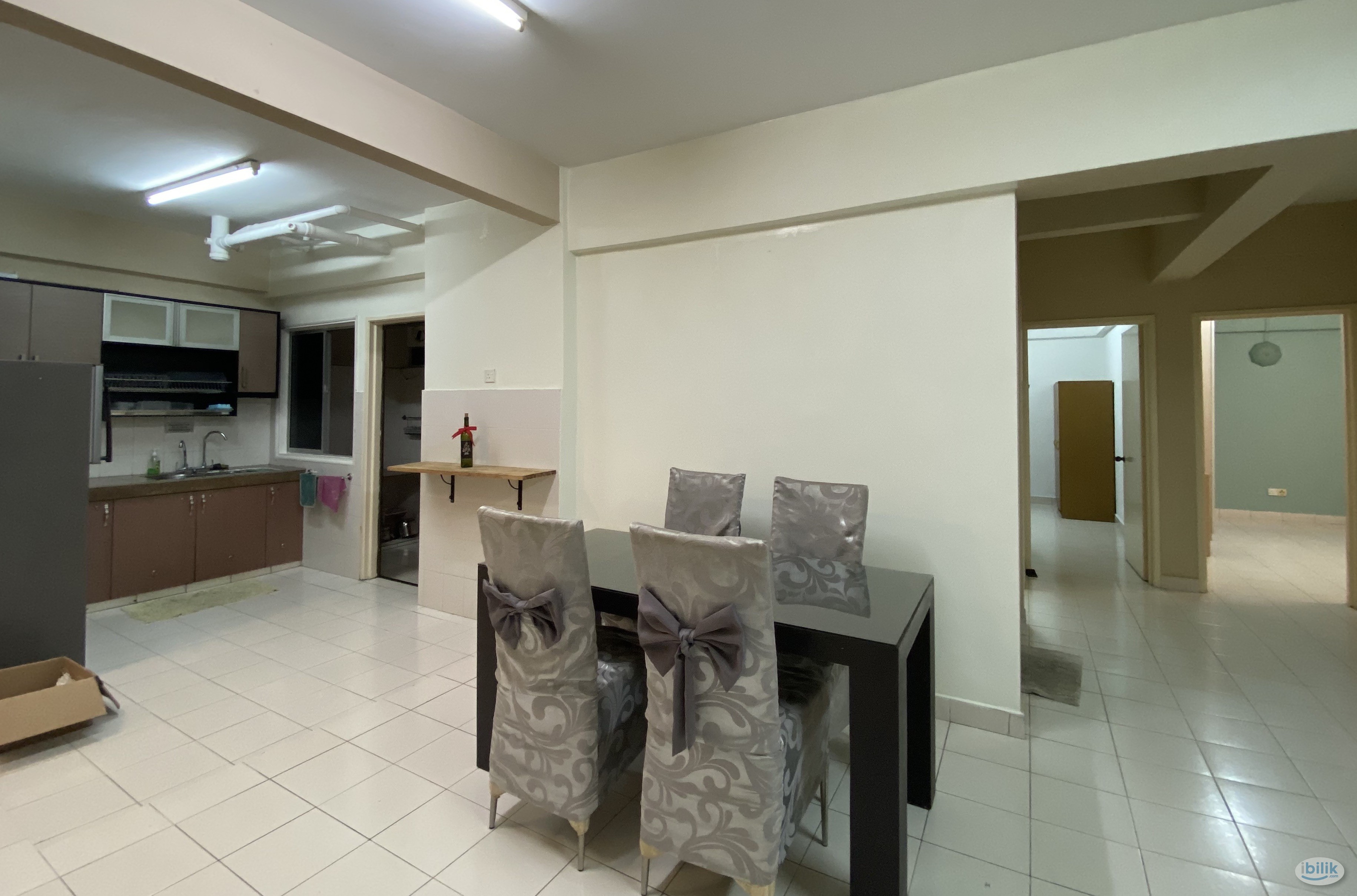 Middle Room at Bintang Mas, Bandar Sri Permaisuri - Image 4