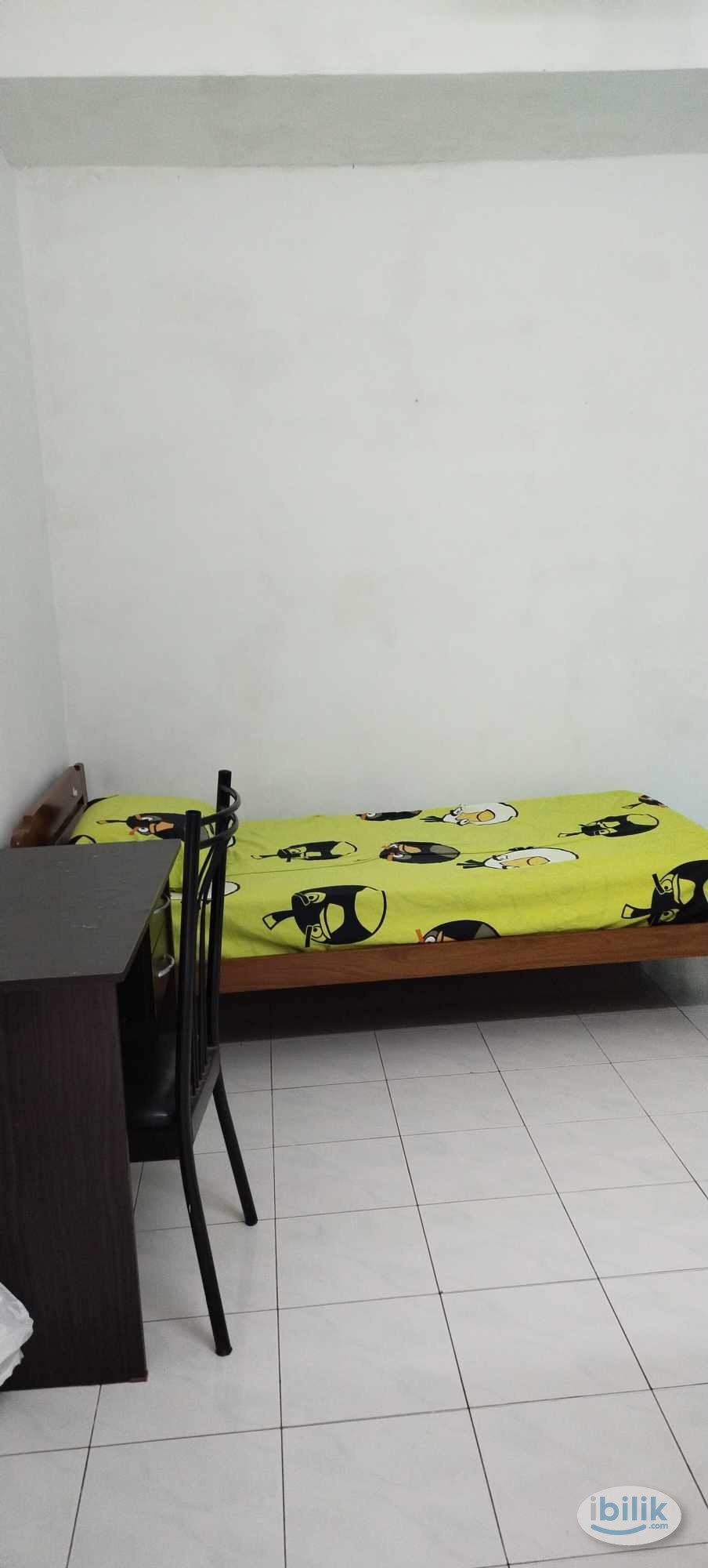 Middle Room at Desa Palma, Putra Nilai - Image 1