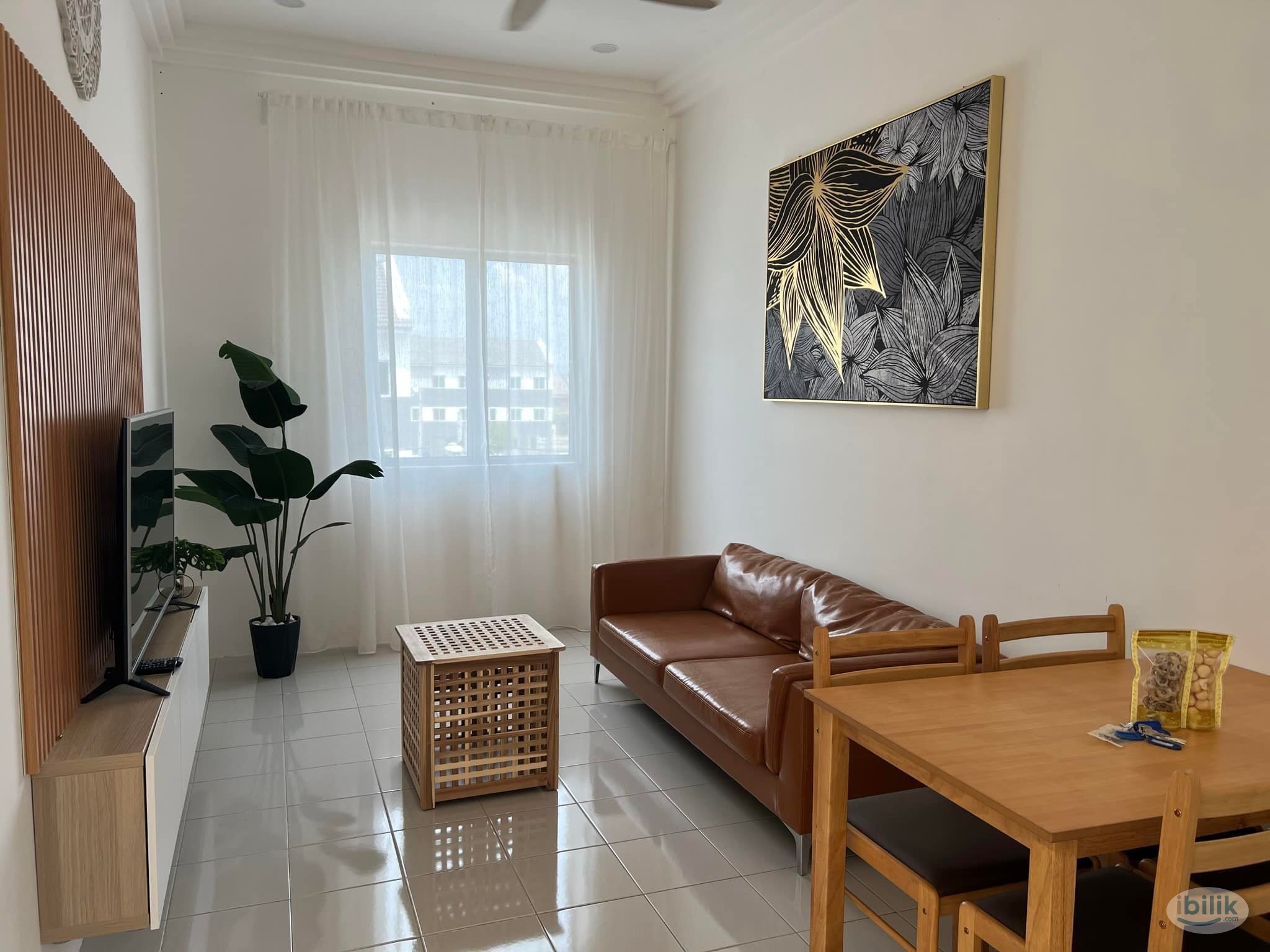 A room in Saujana Perdana Close to UiTM Puncak Alam - Image 1